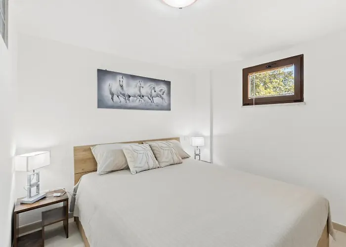 Giagiumar Torre dei Corsari