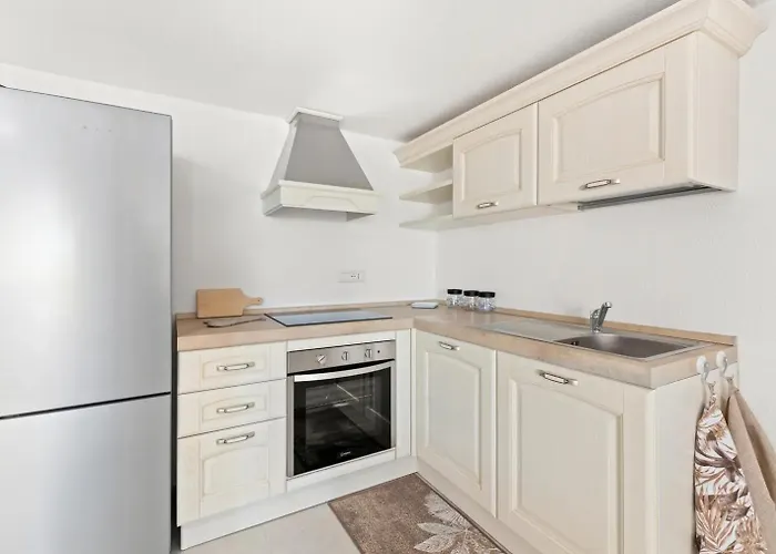 Giagiumar Apartment Torre dei Corsari